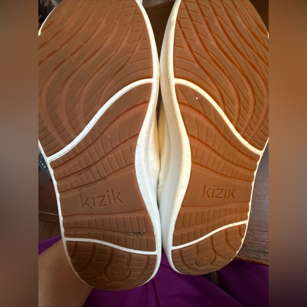 Kizik Women Prague Off White Beige Size 7 Comfort Athletic Shoes - Picture 3 of 8